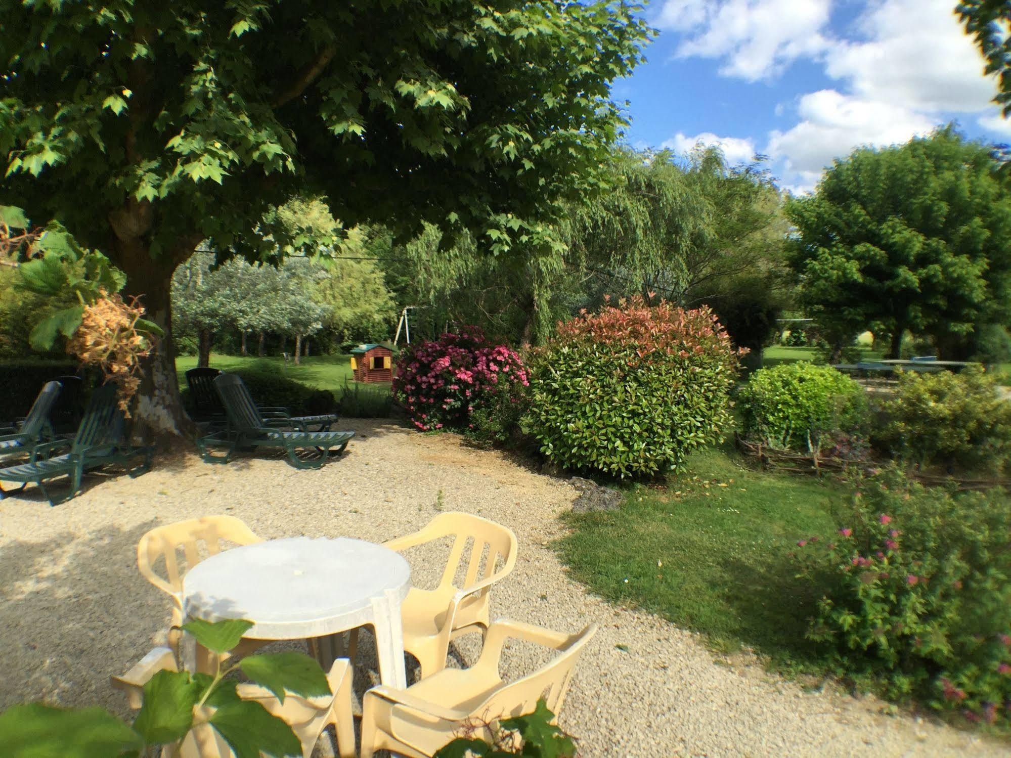 Auberge De La Petite Reine Siorac-en-Périgord Zewnętrze zdjęcie
